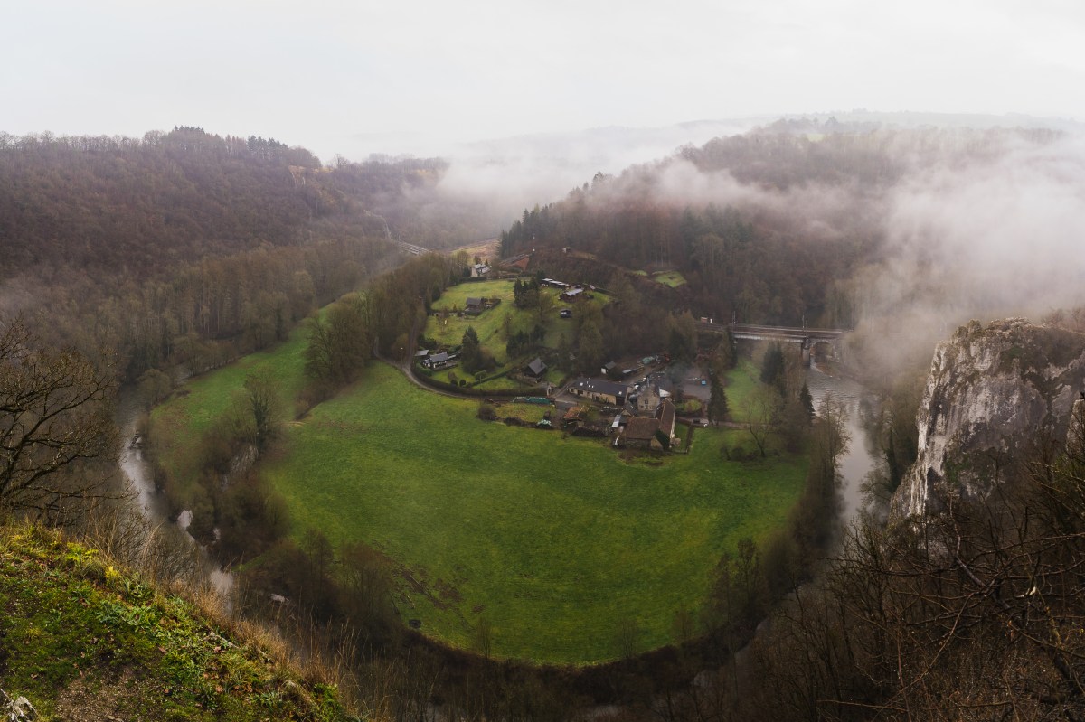 dinant_ll_10_dsc01247-pano